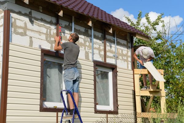 Cost of Handyman Siding Repair in Bear