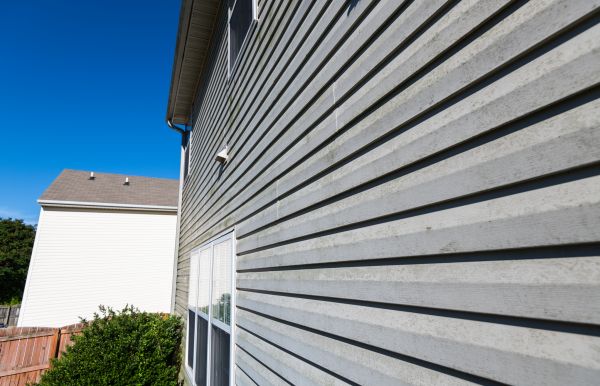 Vinyl Siding Panel Replacement in Bear